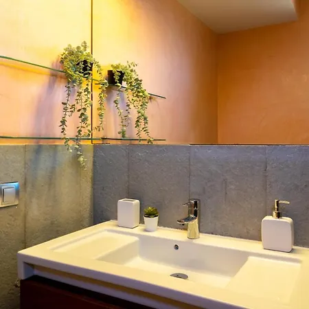 Exclusiva Casa En Centro Holiday home Seville